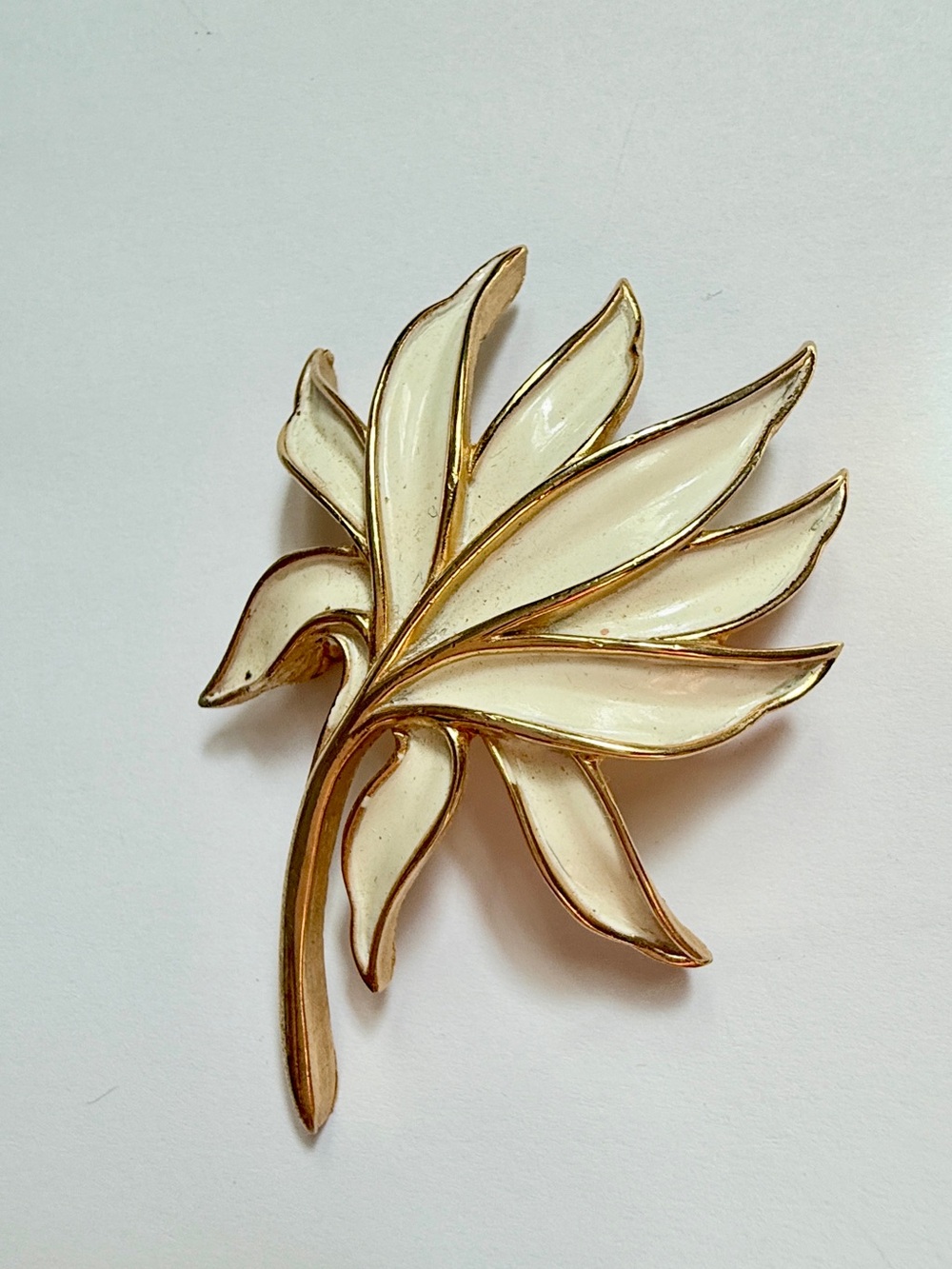 TRIFARI brooch